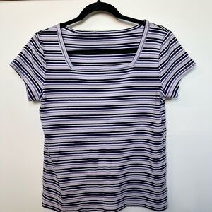 Northern Reflections White and Purple Square Neck Short Sleeve Tee size Large